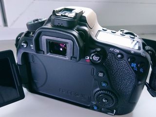 Canon 80D Kit  50mm 1,8 STM foto 2