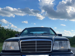 Mercedes Series (W124) foto 5