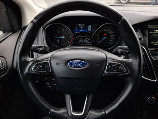 Ford Focus foto 6