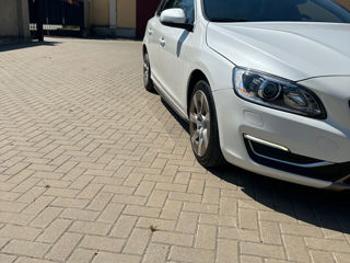 Volvo V60 foto 3