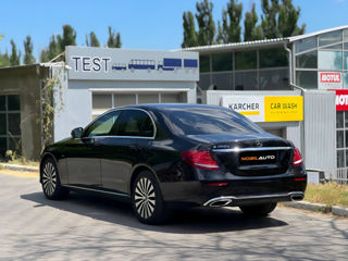 Mercedes E-Class foto 4