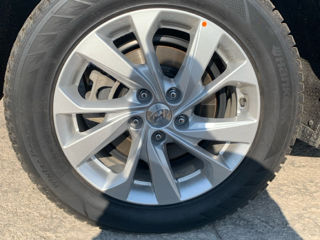 Jante și anvelope Hankook 225/60 R17 pentru Hyundai Tucson.