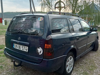 Opel Astra foto 2