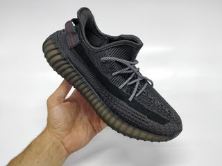 yeezy 350 dark grey