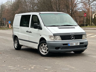 Mercedes Vito foto 2