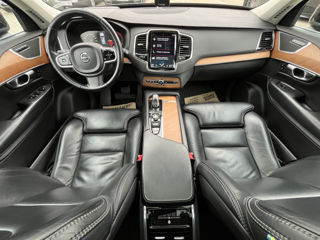 Volvo XC90 foto 8