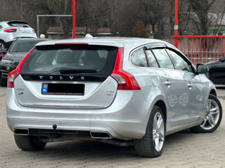 Volvo V60 foto 4