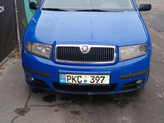 Skoda Fabia foto 2