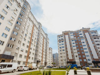 Apartament cu 3 camere, 92 m², Ciocana, Chișinău foto 2
