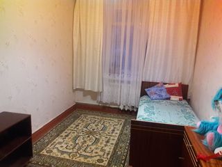 Apartament cu 3 camere, 55 m², 6 cartier, Bălți