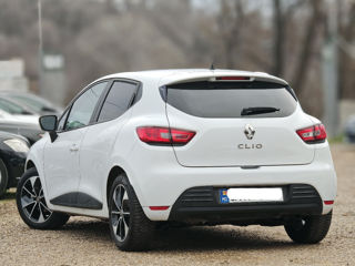 Renault Clio foto 3