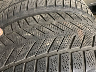 235/35 r 19 foto 2