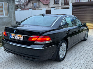 BMW 7 Series foto 2