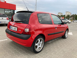 Renault Clio foto 5