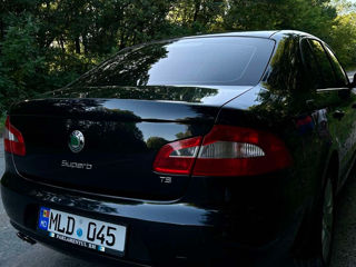 Skoda Superb foto 4