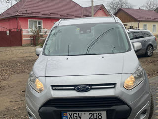 Ford Tourneo Connect foto 2