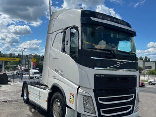 Volvo FH foto 2