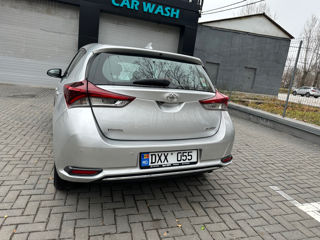 Toyota Auris foto 4