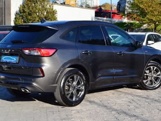 Ford Kuga foto 2