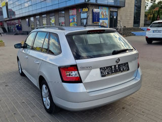 Skoda Fabia foto 4