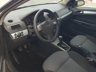 Opel Astra foto 7