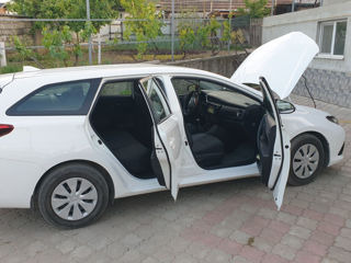 Toyota Auris foto 10