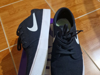 Nike SB Janoski Canvas - 45.5 cu semne minime de uzura foto 3