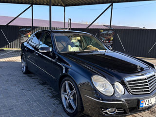 Mercedes E-Class