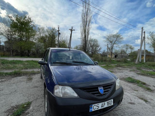 Dacia Logan foto 1