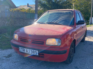 Nissan Micra foto 2