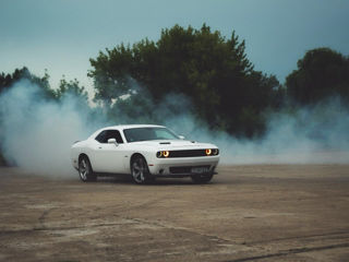 Dodge Challenger foto 9