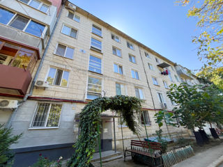 Apartament cu 3 camere, 65 m², Ciocana, Chișinău