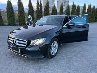 Mercedes E-Class foto 3