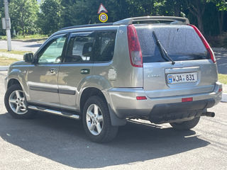 Nissan X-Trail foto 5