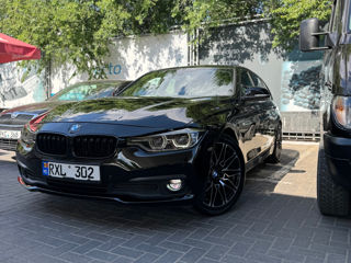 BMW 3 Series фото 2