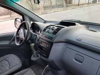 Mercedes Vito 111 foto 2