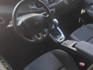 Renault Grand Scenic foto 7