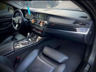 BMW 5 Series foto 13