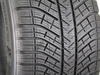 Anvelope iarna 305/40 R20 + 275/45 R20 Michelin Alpin 5 SUV - BMW X5, X6 foto 6