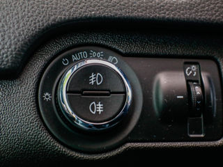 Opel Insignia foto 14