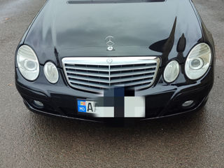 Mercedes E-Class foto 4