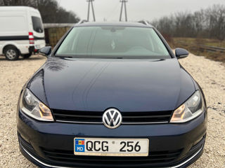 Volkswagen Golf foto 2