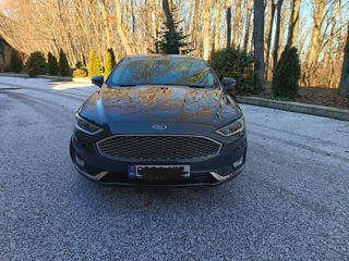 Ford Fusion foto 9