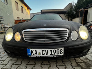 Mercedes E-Class foto 3