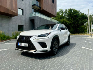 Lexus NX Series foto 1