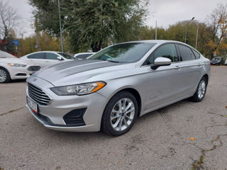 Ford Fusion foto 2