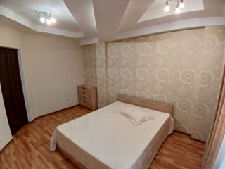 Apartament cu 1 cameră, 60 m², Buiucani, Chișinău foto 3