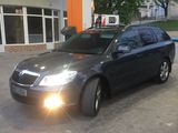 Skoda Octavia foto 1