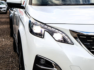 Peugeot 5008 foto 9