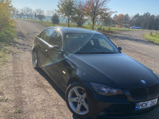 BMW 3 Series foto 4